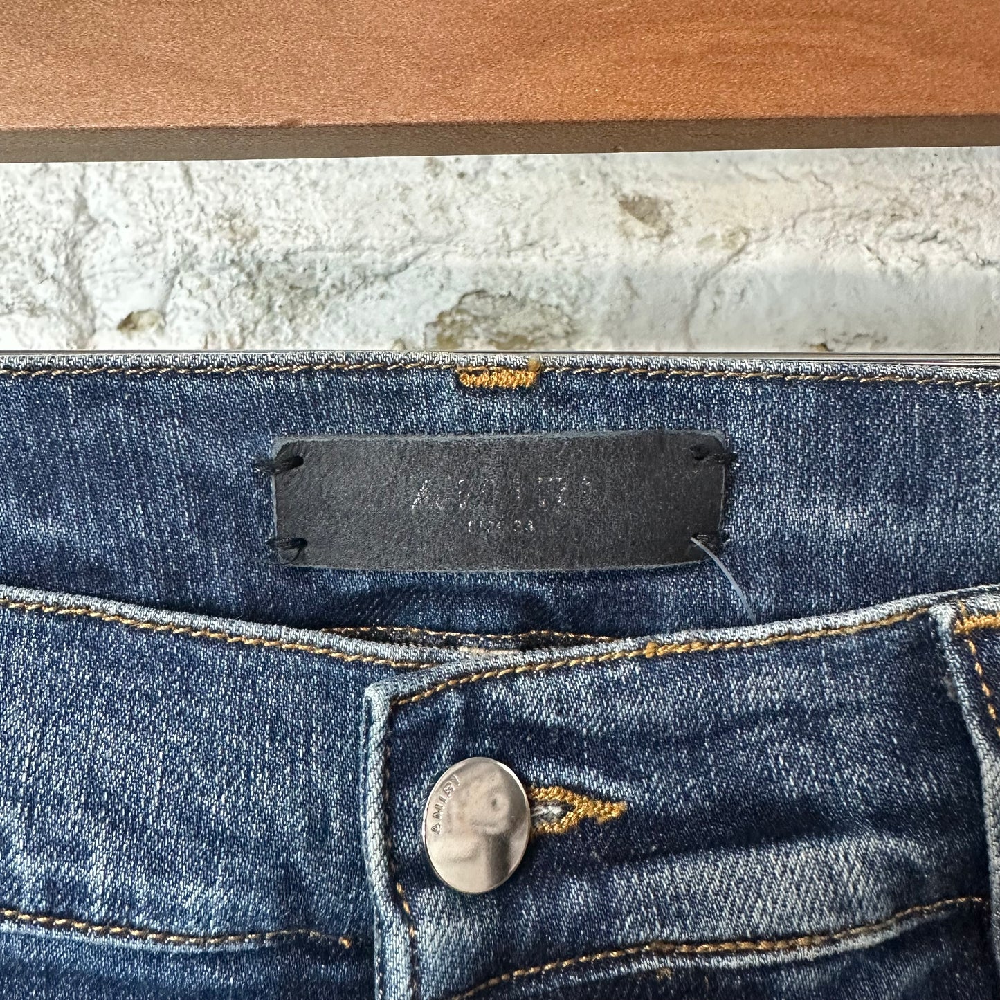 Amiri Knee Hole Dark Blue Denim Jeans Sz 34