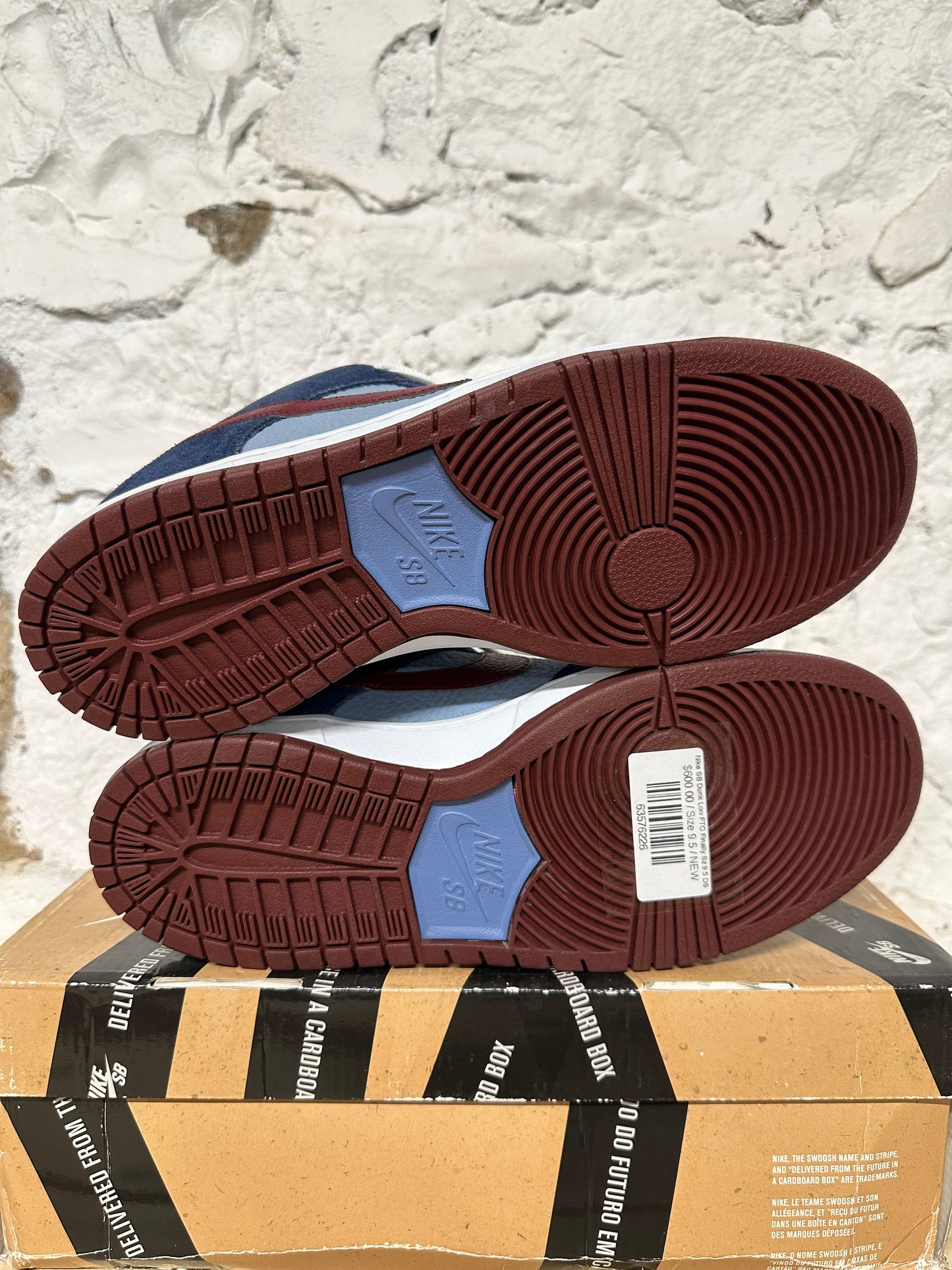 Nike SB Dunk Low FTC Finally Sz 9.5 DS