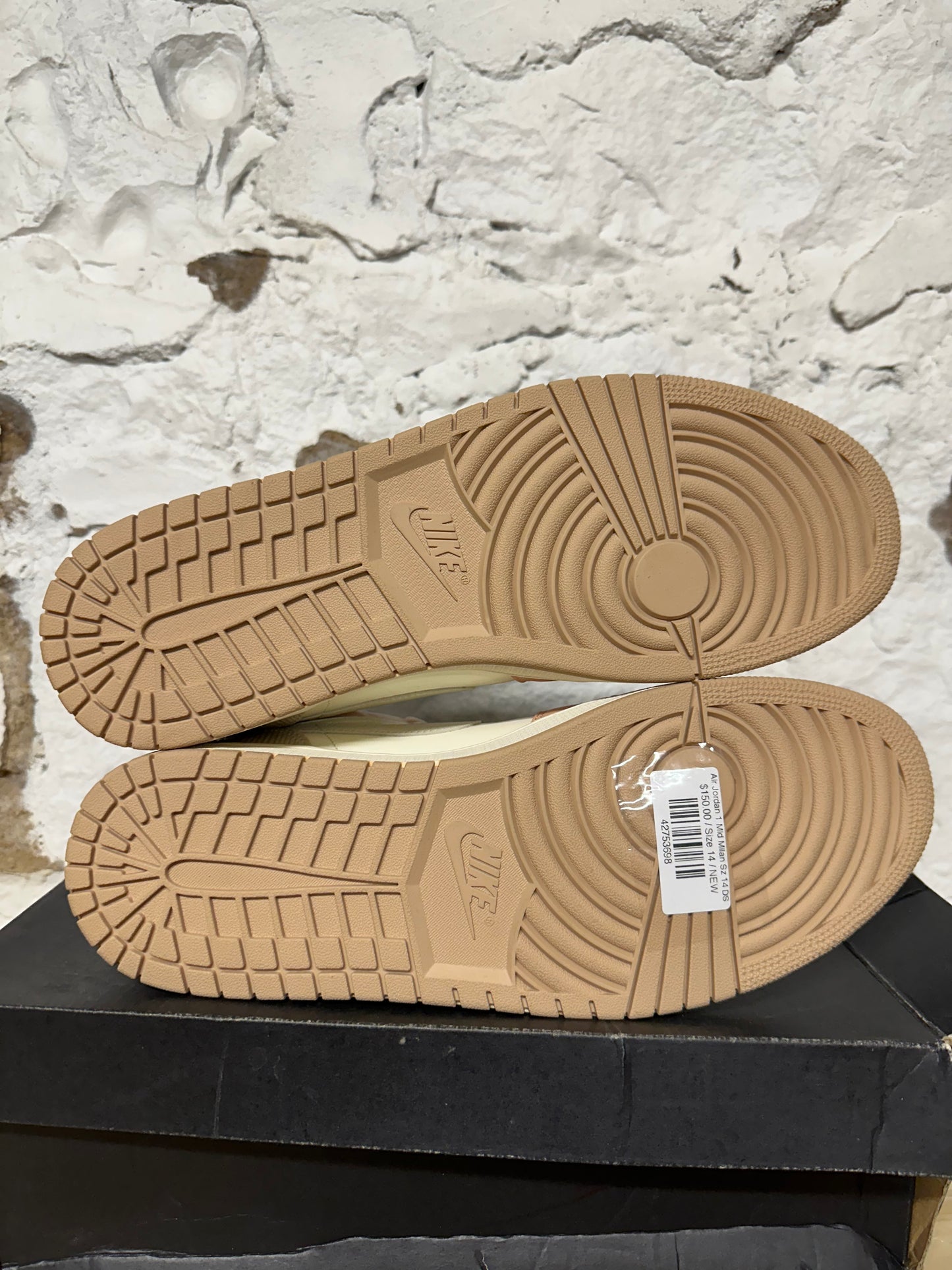 Air Jordan 1 Mid Milan Sz 14 DS