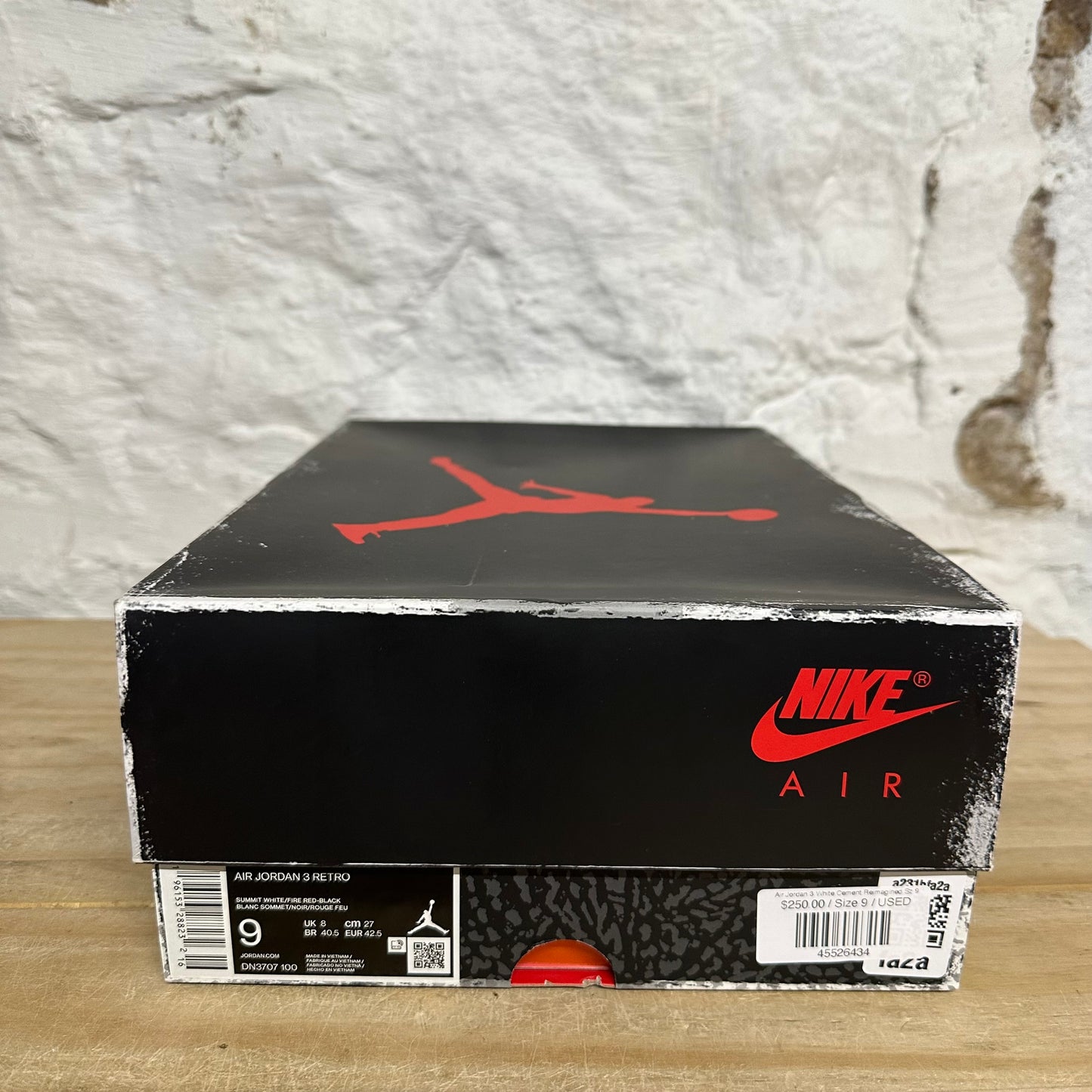 Air Jordan 3 White Cement Reimagined Sz 9