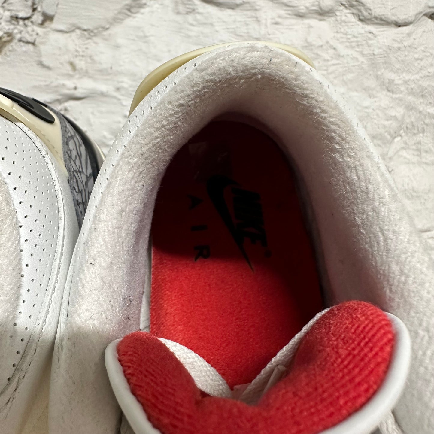 Air Jordan 3 White Cement Reimagined Sz 10