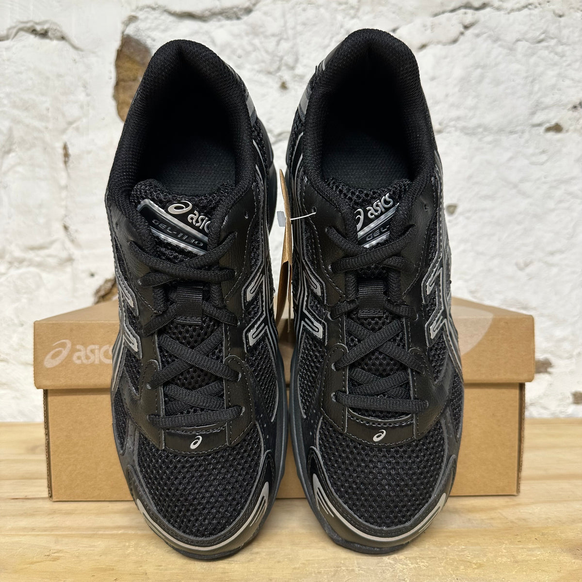Asics Gel-1130 Black Pure Silver Sz 7 DS