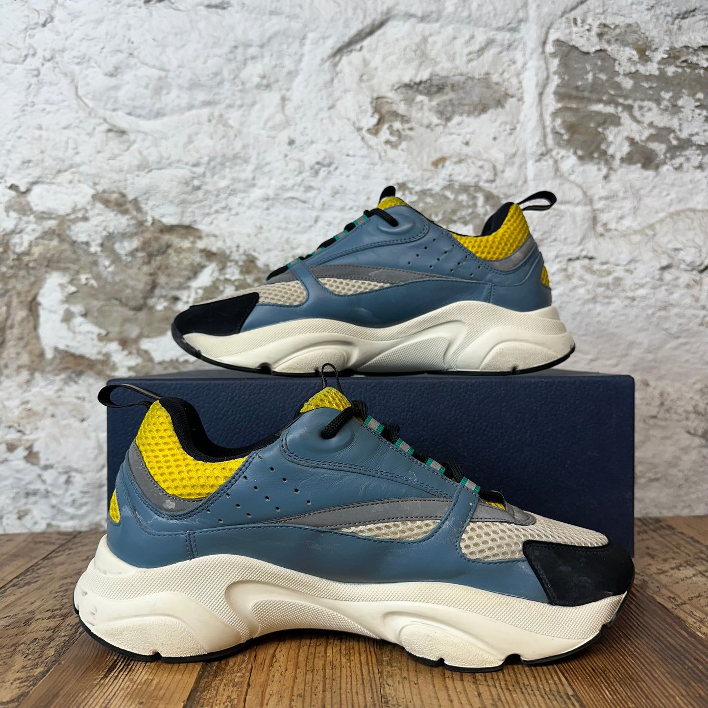 Dior B22 Blue Yellow White Sneaker Sz 8 (41)