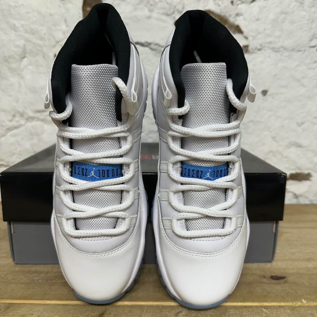 Air Jordan 11 High Legend Blue (2024) Sz 6.5Y DS