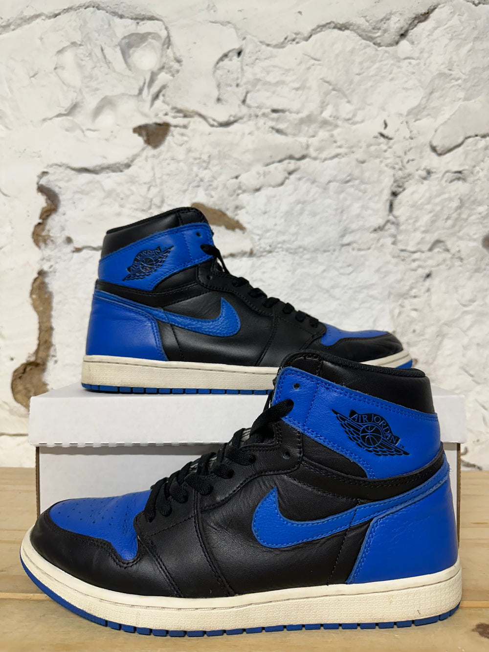 Air Jordan 1 Royal (2017) Sz 11.5