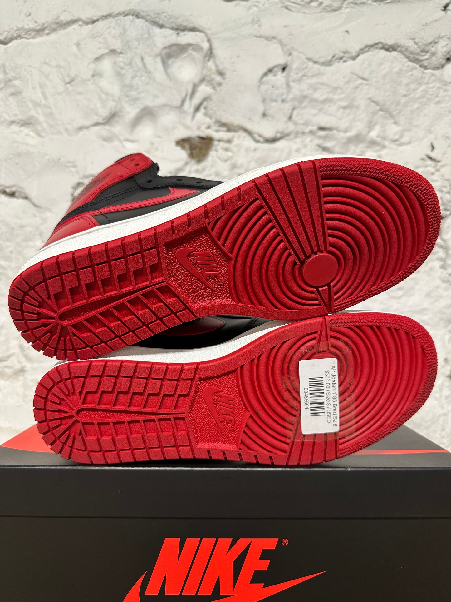 Air Jordan 1 High '85 Bred Sz 8