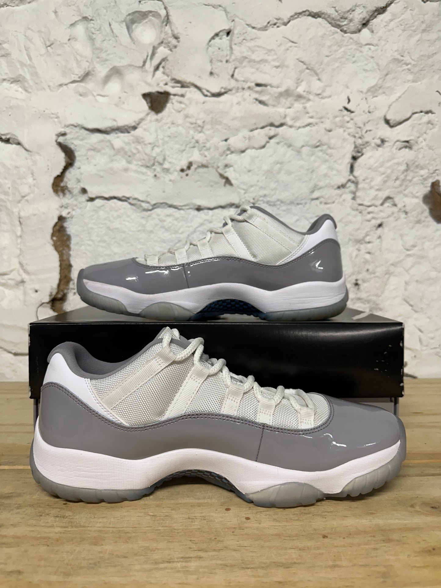 Air Jordan 11 Low Cement Grey Sz 10.5