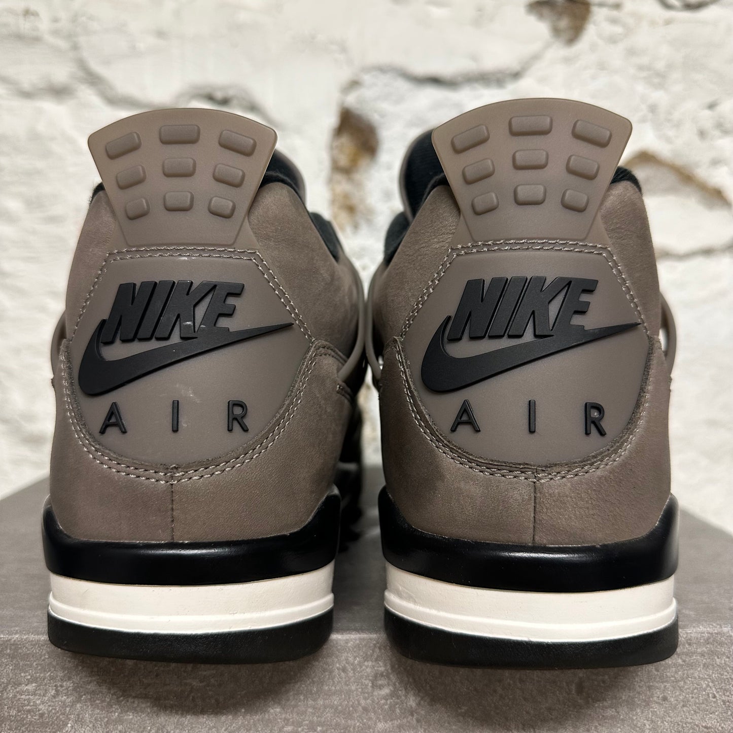 Air Jordan 4 Cave Stone Sz 12