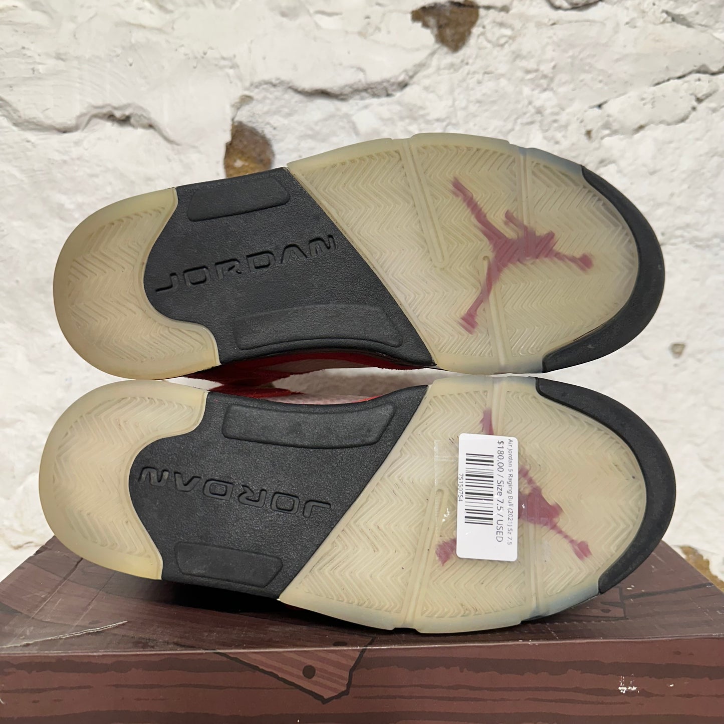 Air Jordan 5 Raging Bull (2021) Sz 7.5
