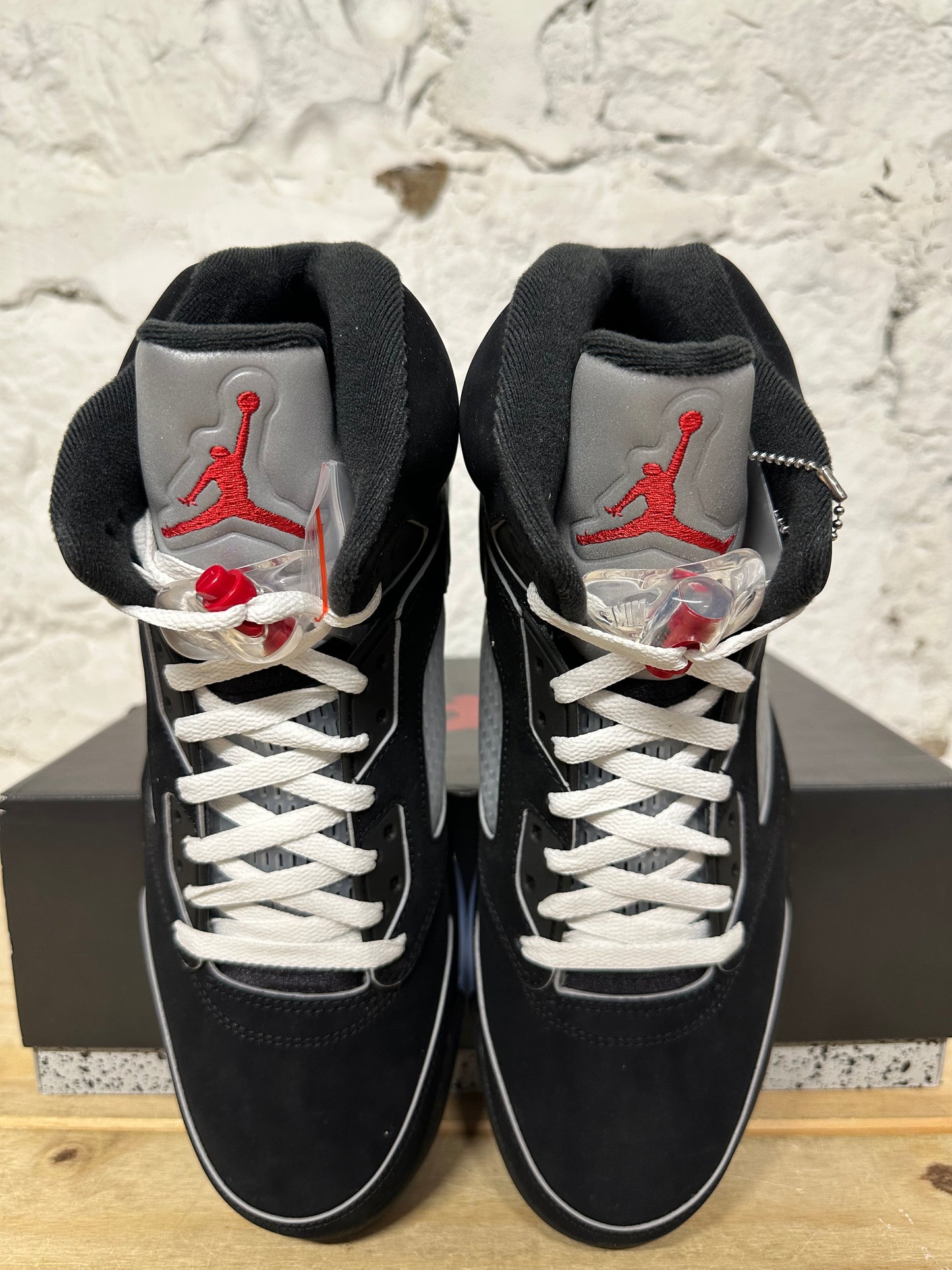 Air Jordan 5 Black Metallic Reimagined Sz 12.5 DS