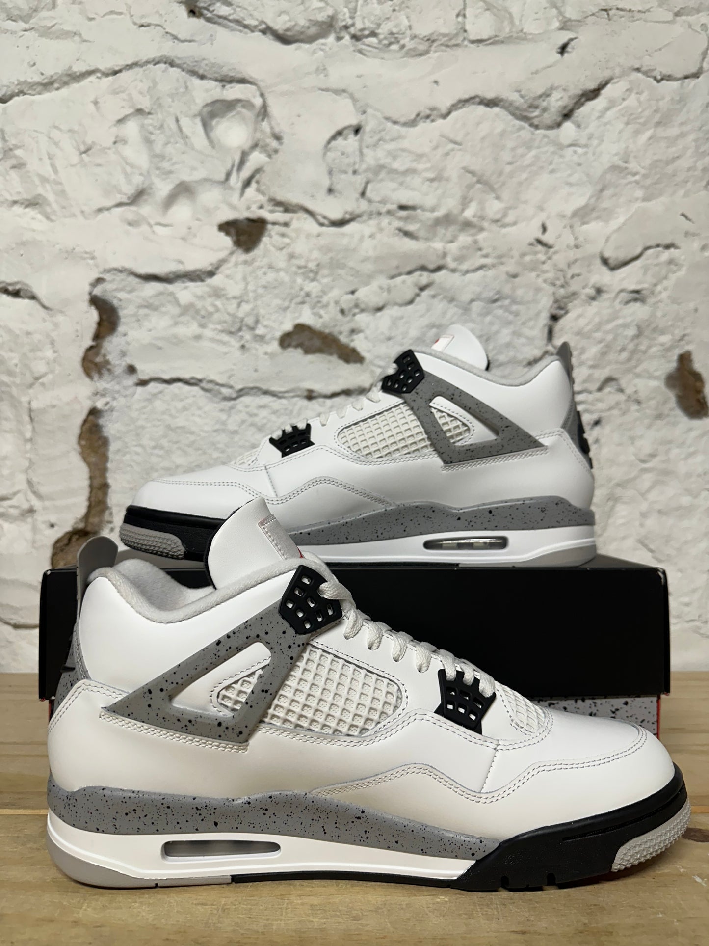 Air Jordan 4 White Cement Sz 12 DS