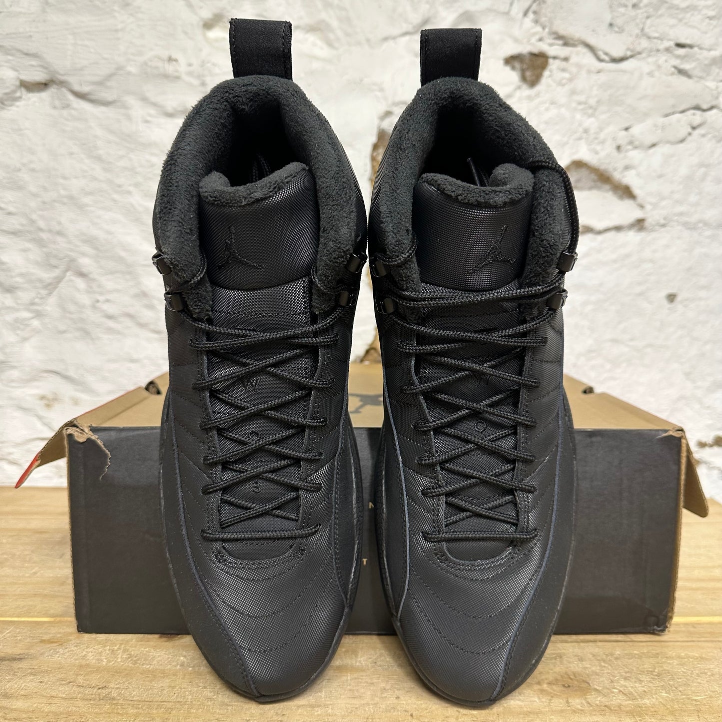 Air Jordan 12 Winterized Sz 13