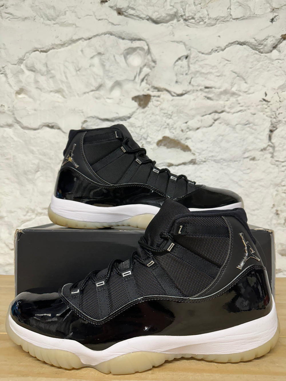 Air Jordan 11 High Jubilee Sz 14