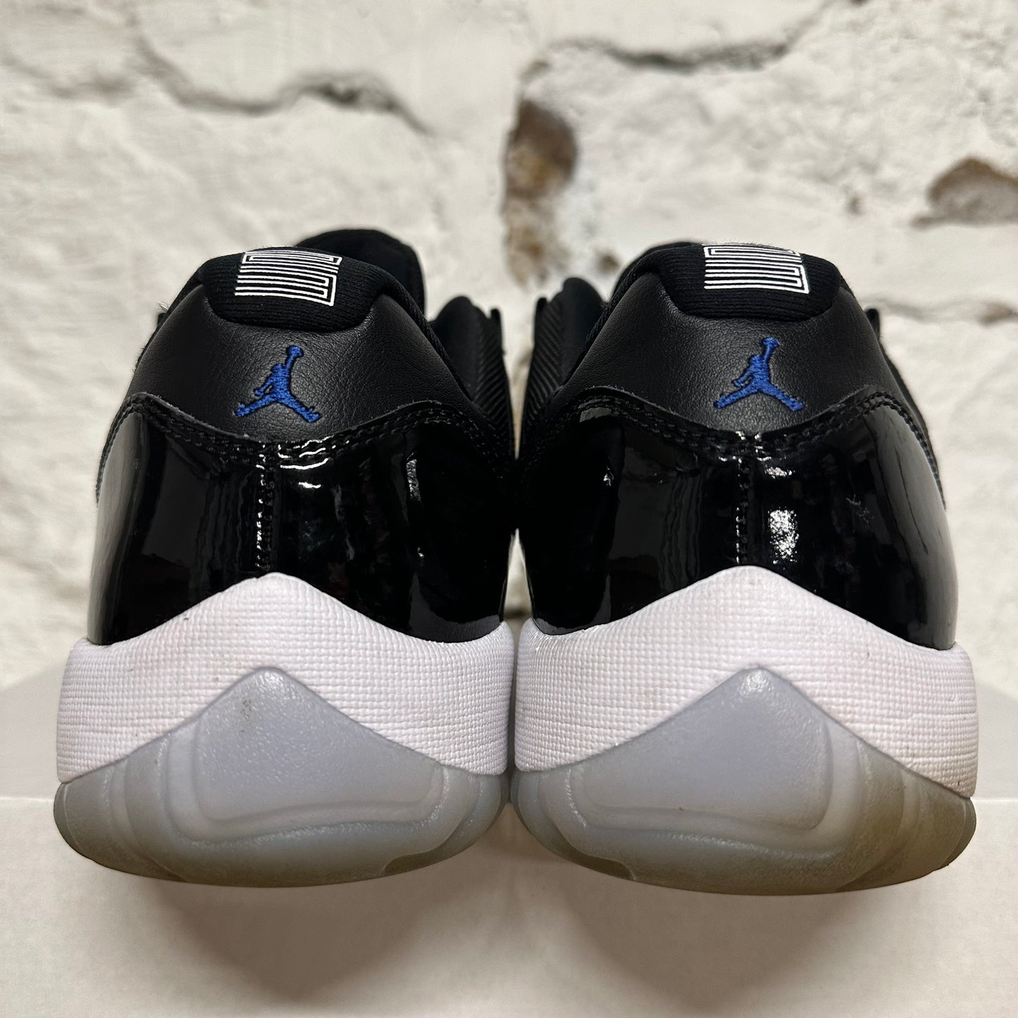 Air Jordan 11 Low Space Jam Sz 11.5