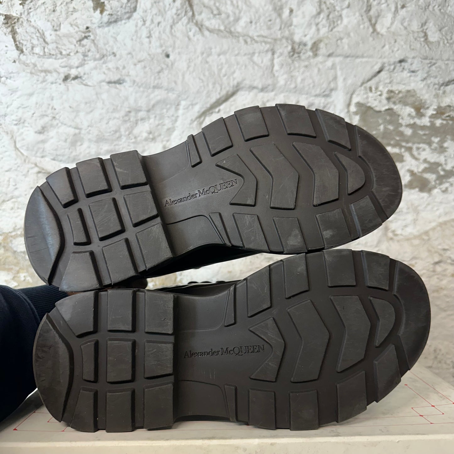 Alexander Mcqueen High Olive Green Black Tread Boot Sz 9 (42)