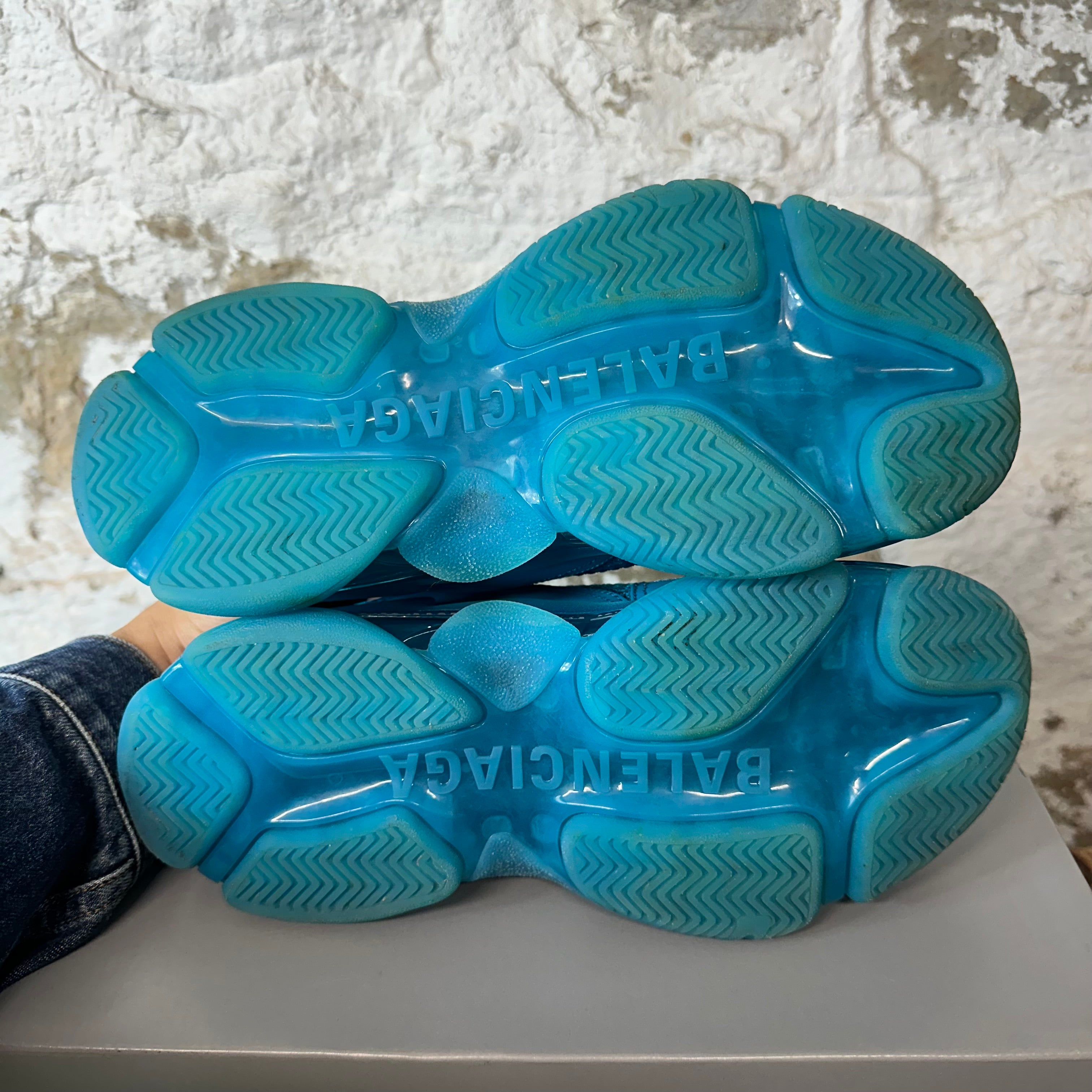 Balenciaga Triple S Teal Blue Sneaker Sz 7 (40) – The