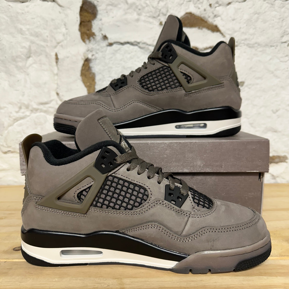 Air Jordan 4 Cave Stone Sz 7Y DS