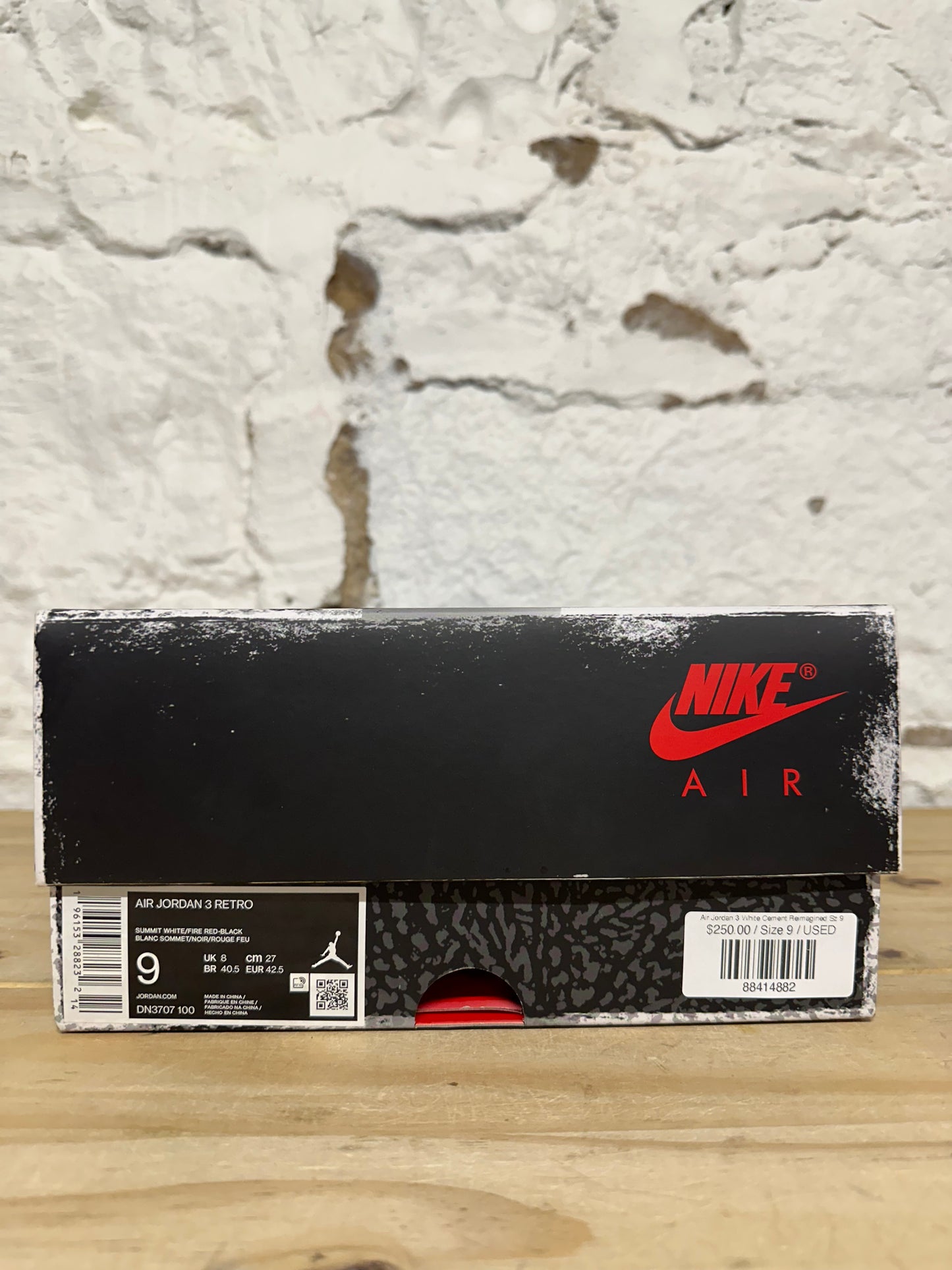 Air Jordan 3 White Cement Reimagined Sz 9