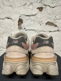 New Balance 9060 Pink Granite Sz 6.5