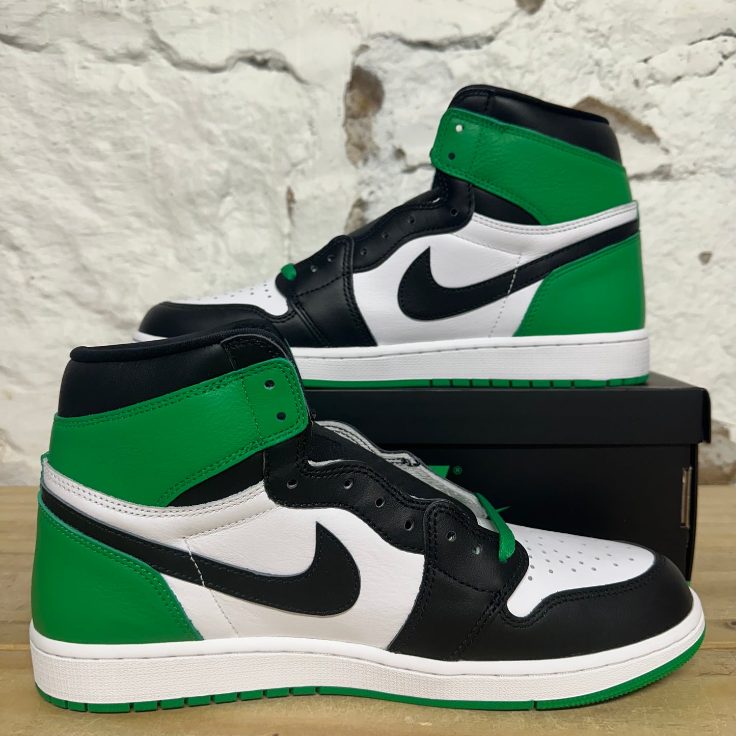 Air Jordan 1 High Lucky Green Sz 12 DS