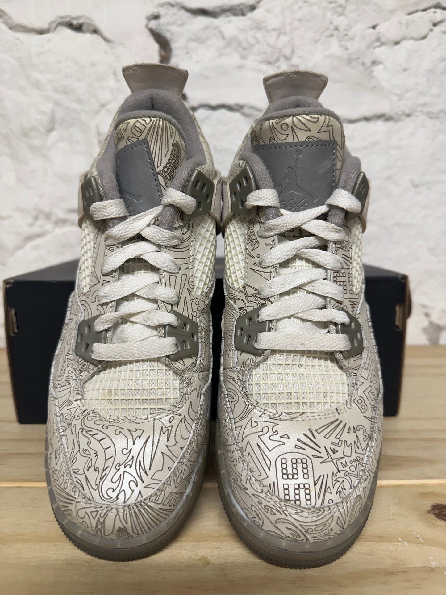 Air Jordan 4 White Laser Sz 4.5Y