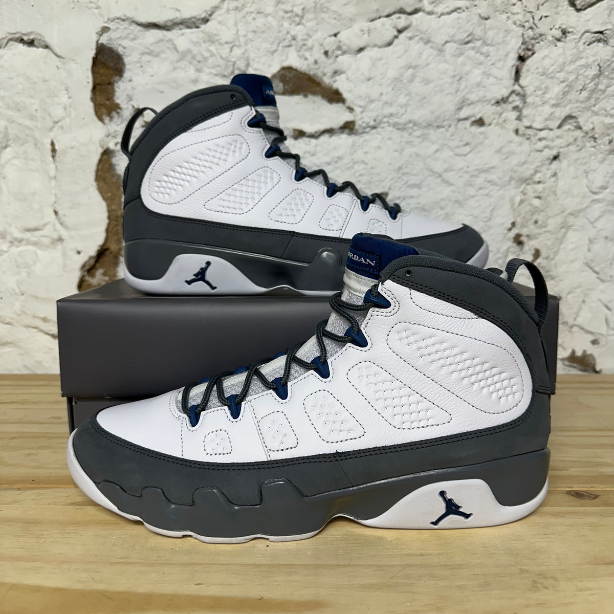 Air Jordan 9 Flint Grey French Blue Sz 11.5 DS