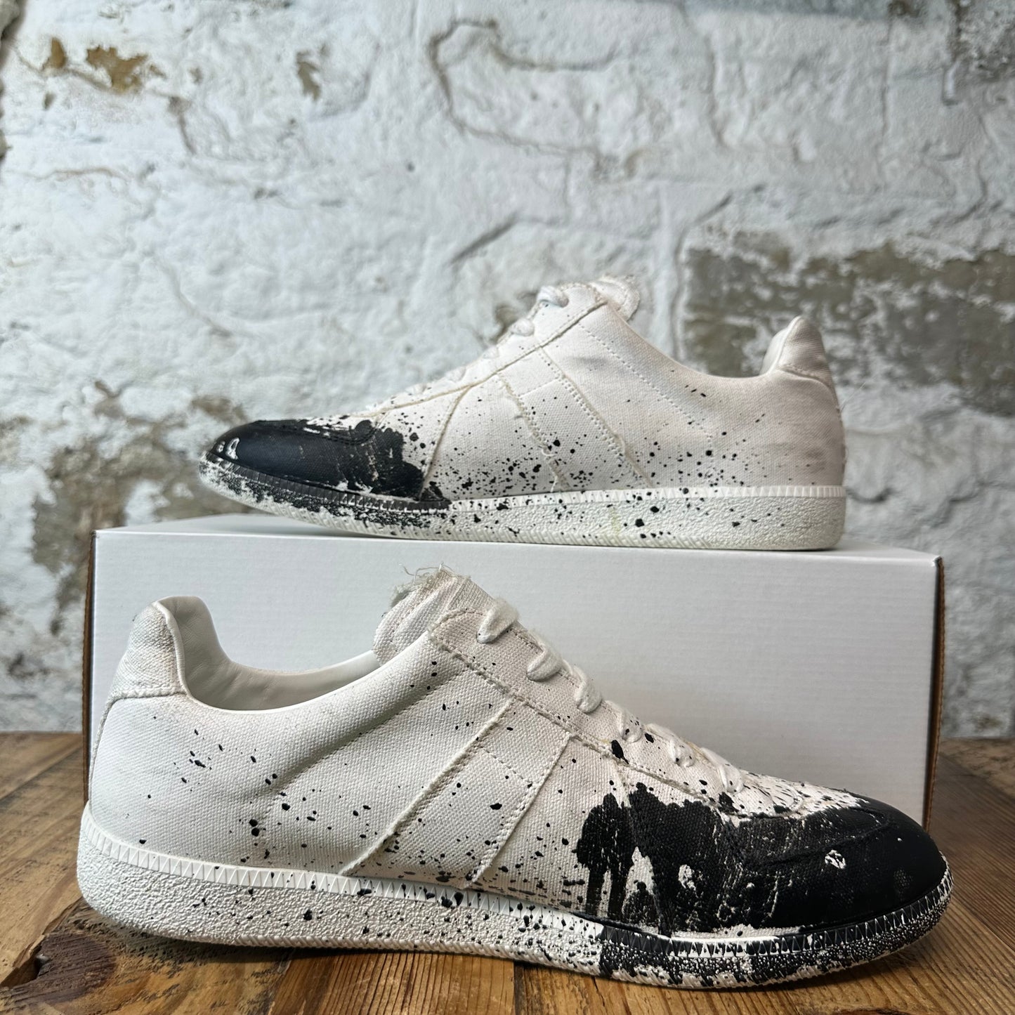 Maison Margiela Replica White Canvas Black Paint Splatter Sneaker Sz 11 (44)