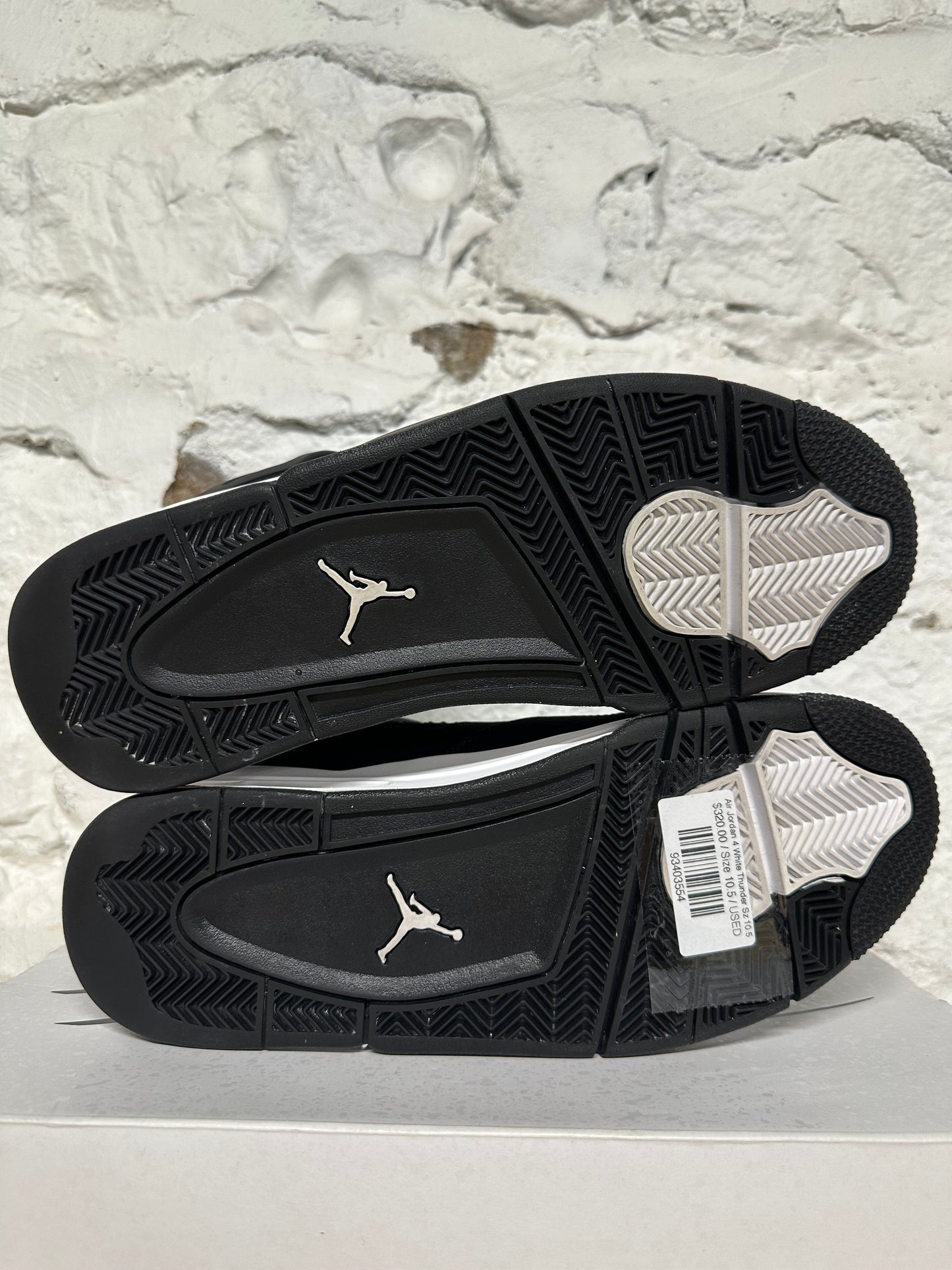 Air Jordan 4 White Thunder Sz 10.5