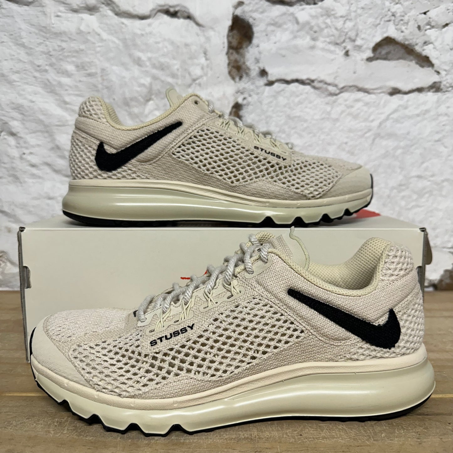 Nike Air Max 2013 Stussy Fossil Sz 10.5