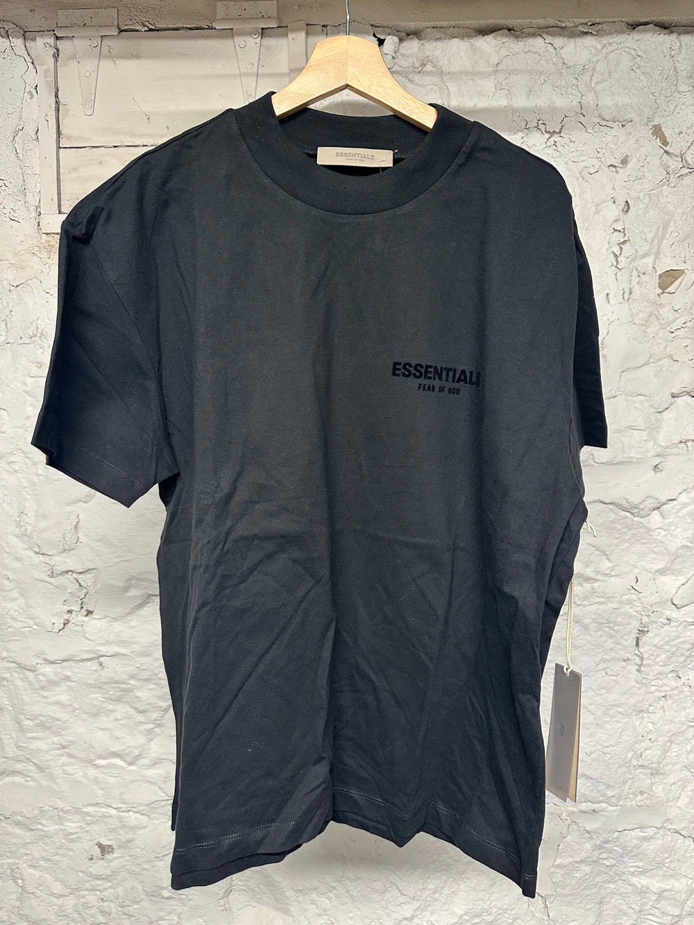 FOG Essentials Black T-Shirt Sz S DS