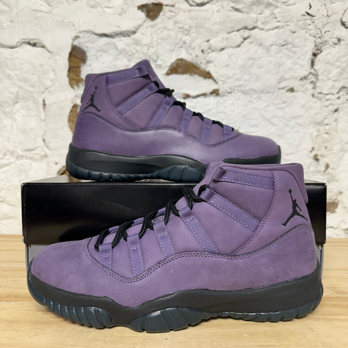 Air Jordan 11 High Mojave Sz 10.5