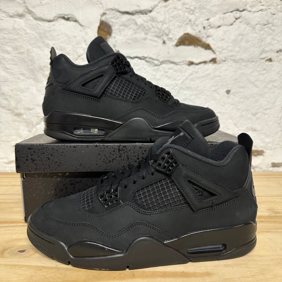 Air Jordan 4 Black Cat (2025) Sz 9