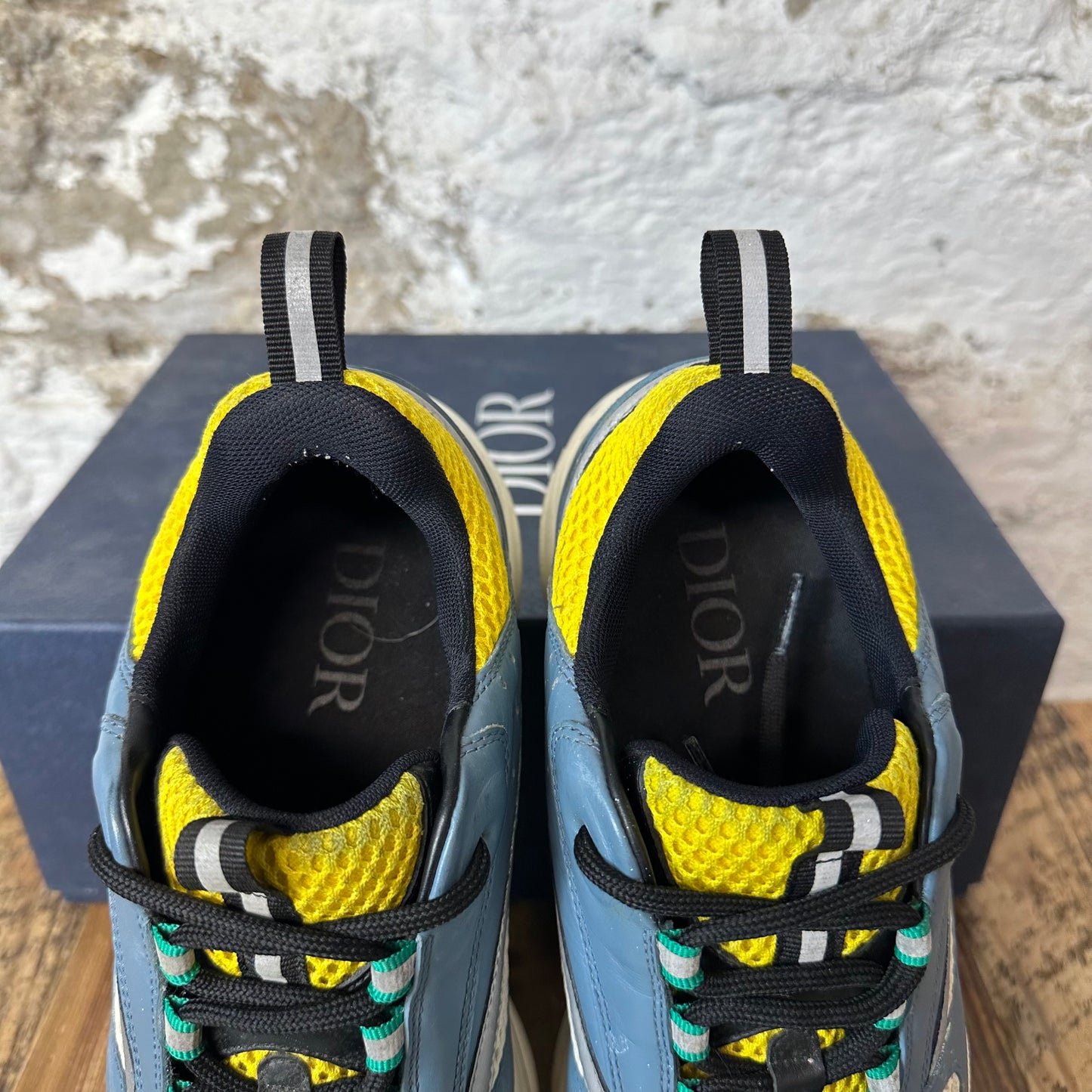 Dior B22 Blue Yellow White Sneaker Sz 8 (41)