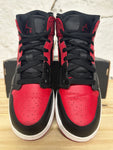 Air Jordan 1 Mid Banned Sz 6Y