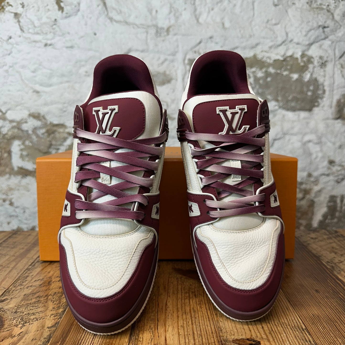 Louis Vuitton Burgundy White Trainer Sneaker Sz 9.5 (8LV)