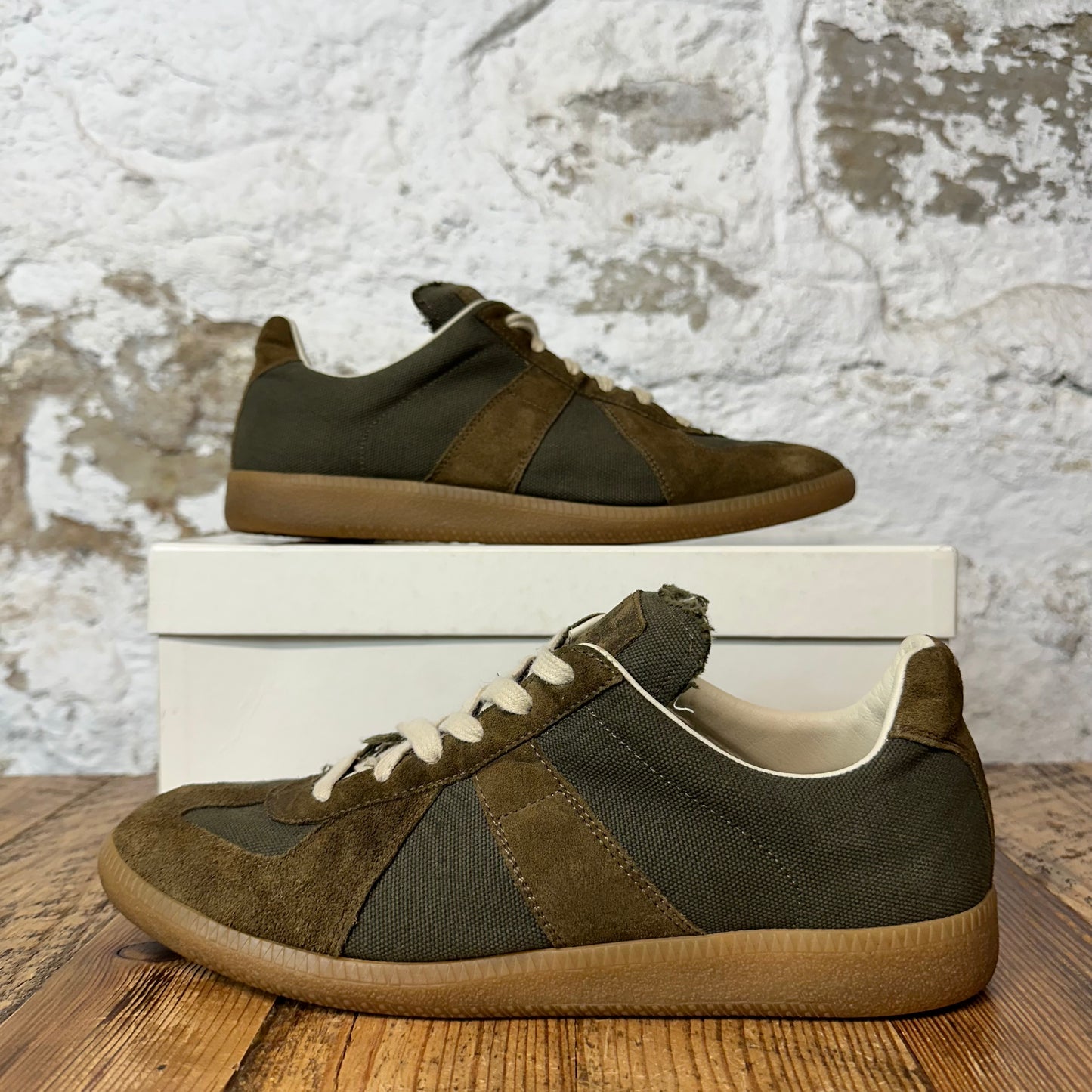 Maison Margiela Replica Green Canvas Sneaker Sz 8 (41)