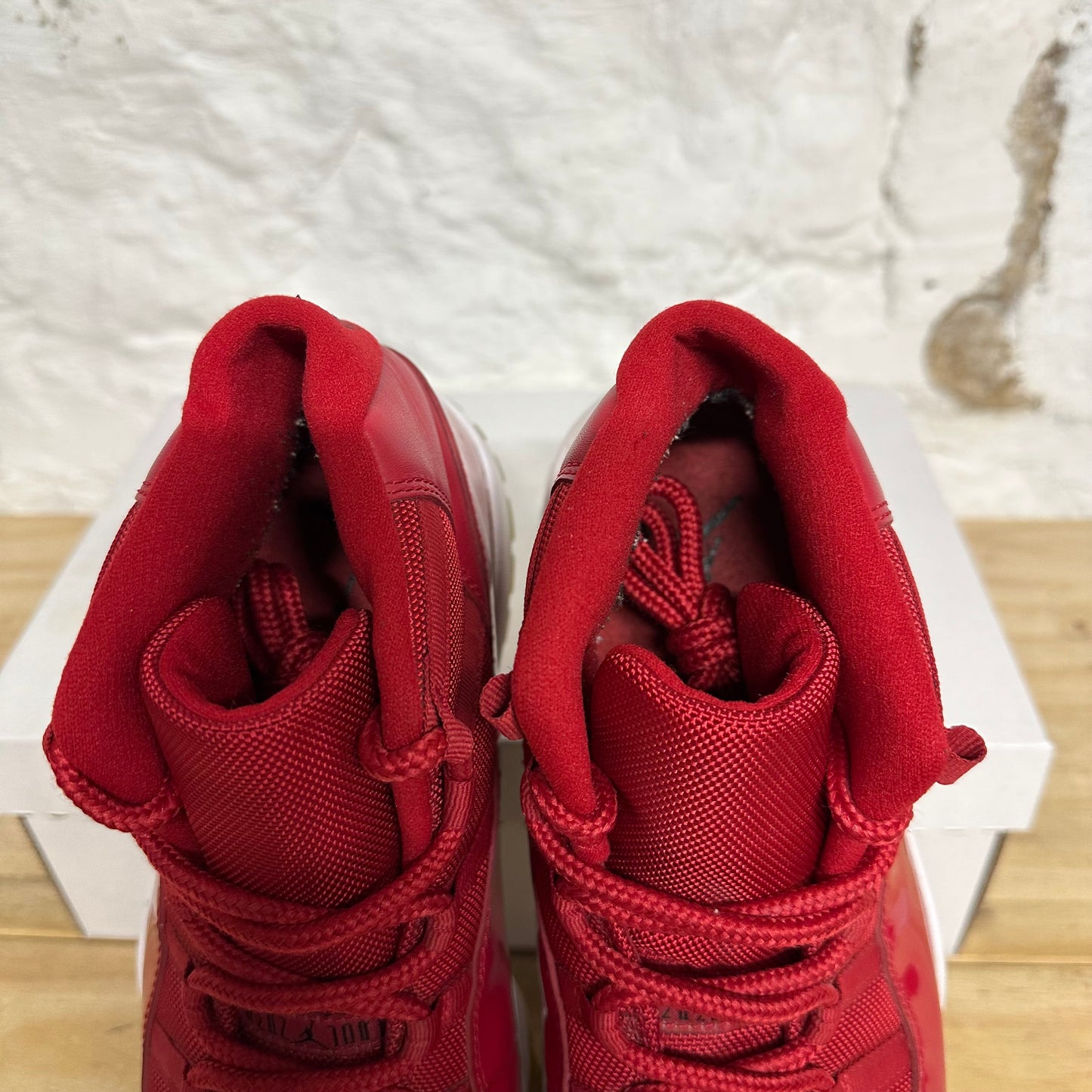 Air Jordan 11 High Win Like 96 Sz 12