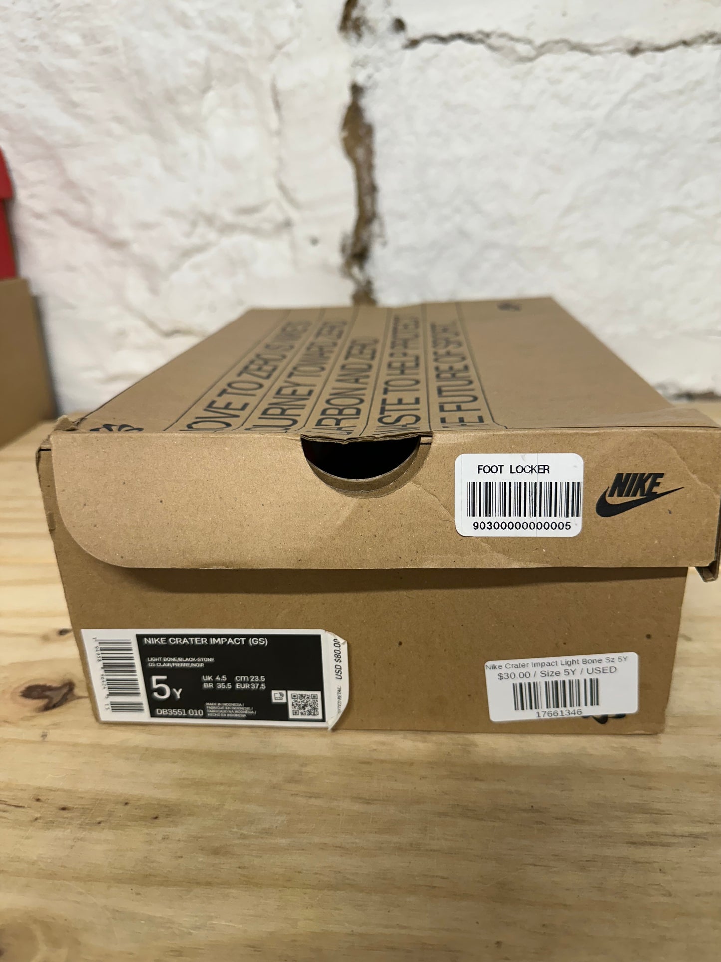 Nike Crater Impact Light Bone Sz 5Y