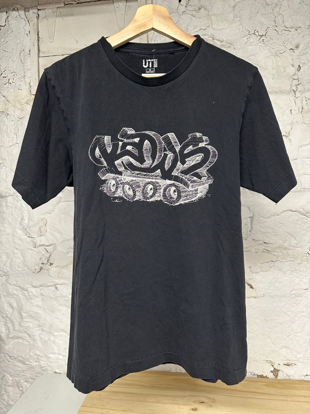 Kaws Spellout Black T-Shirt Sz M
