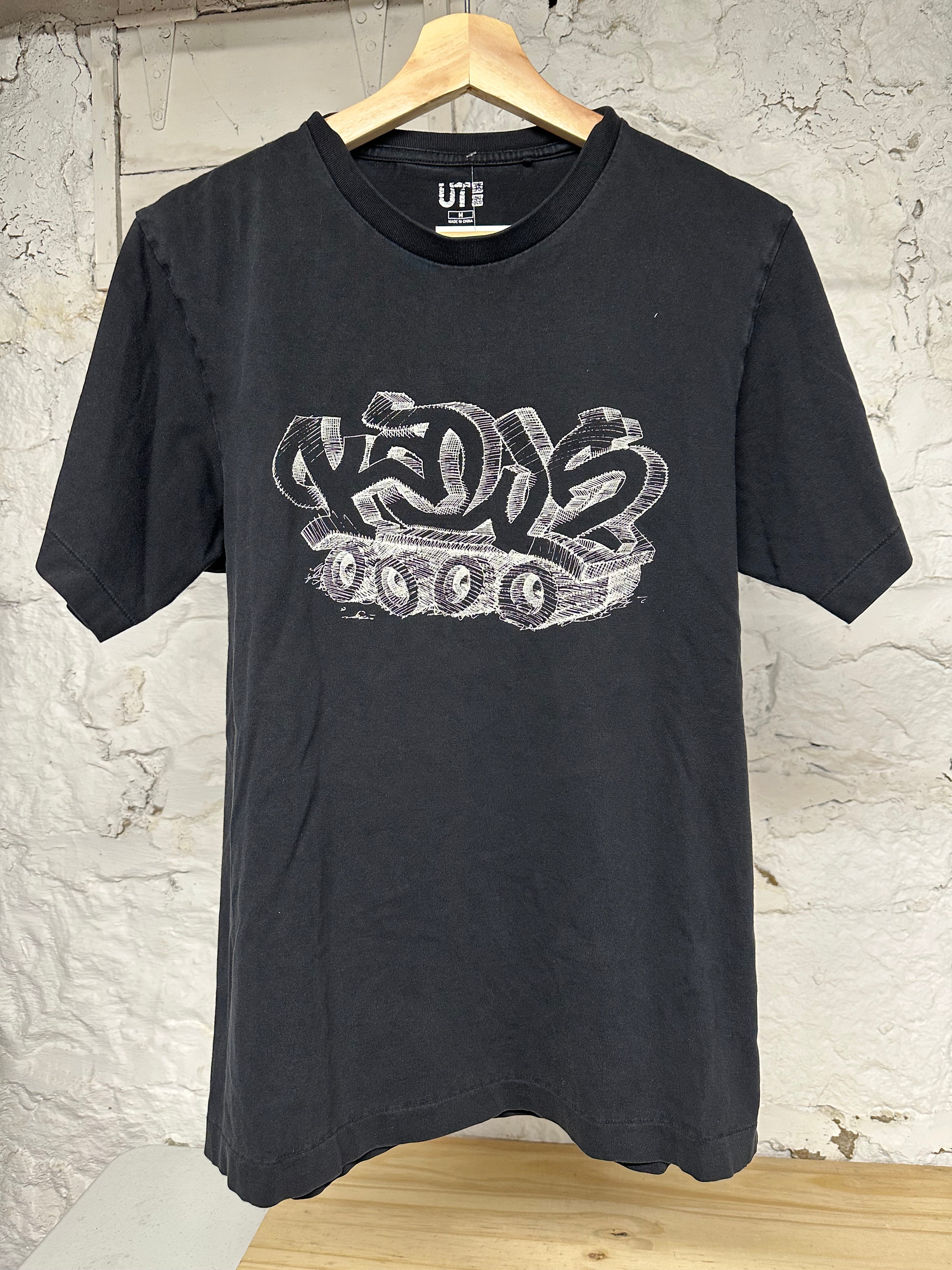Kaws Spellout Black T-Shirt Sz M