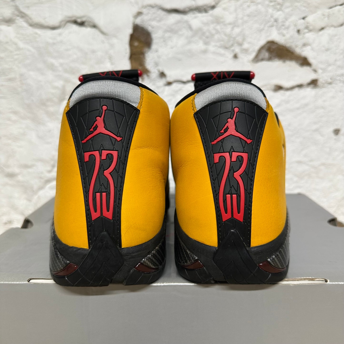 Air Jordan 14 University Gold Sz 10