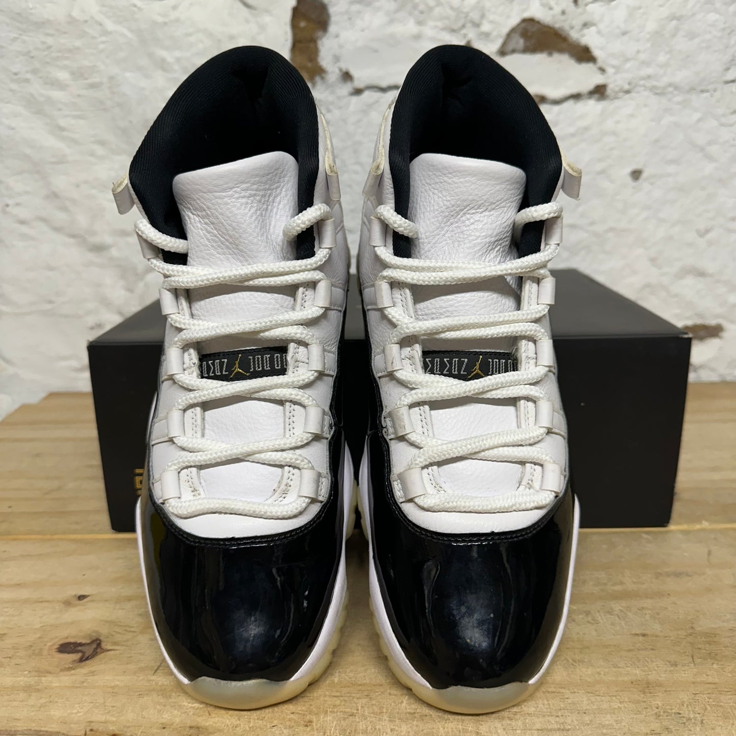 Air Jordan 11 High DMP Gratitude Sz 9.5