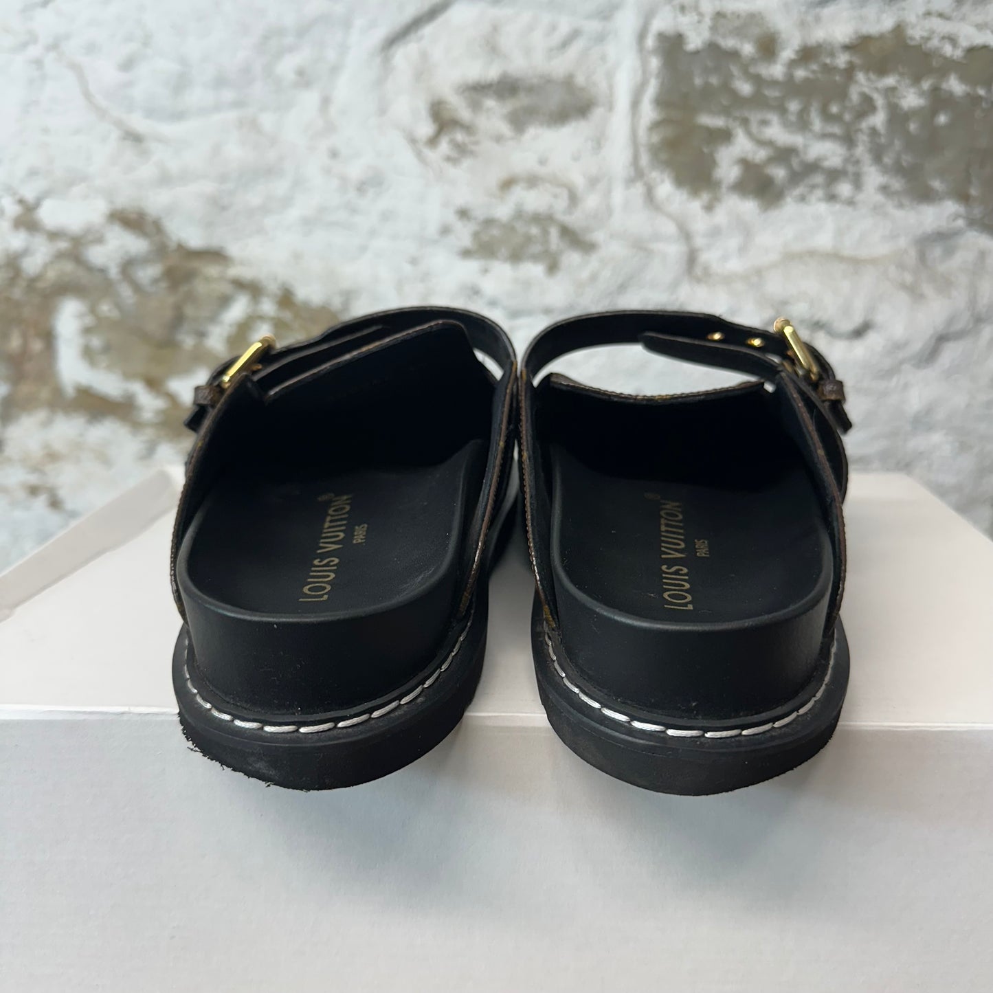 Louis Vuitton Brown Patent Monogram Mule Sz 6.5 (39)