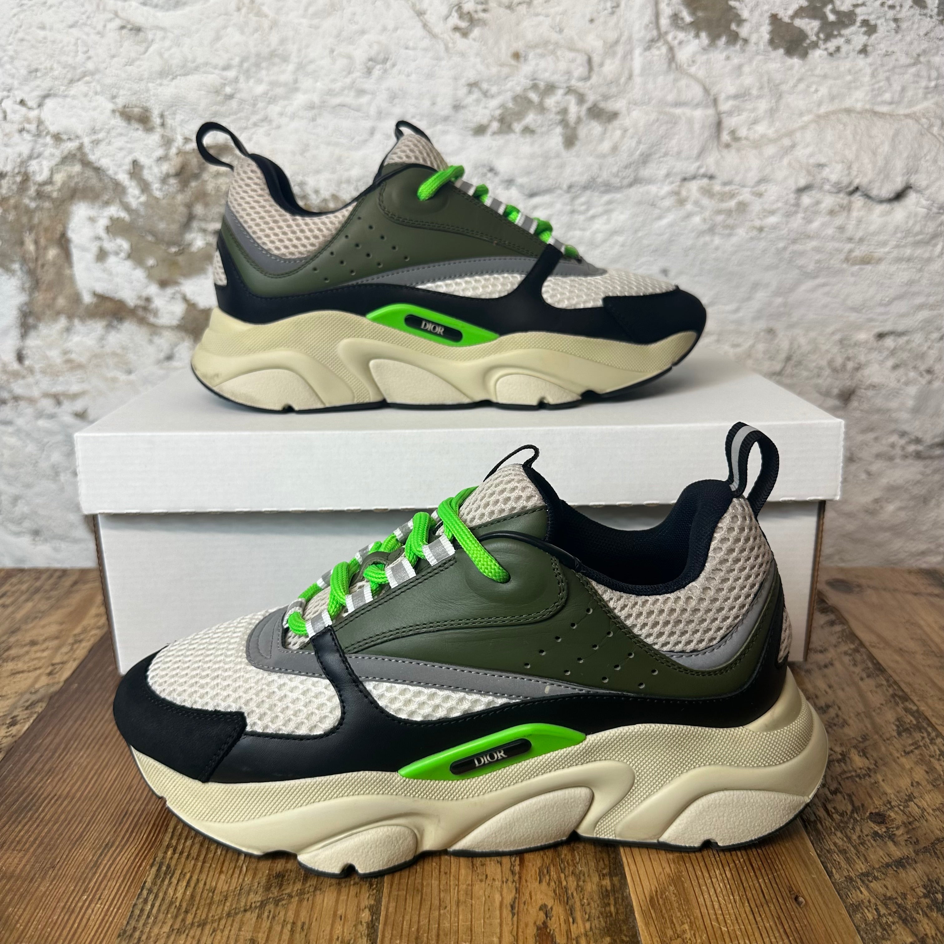 DIOR ディオール B22 Sneaker メッシュスニーカー グリーン Dior B22 Neon Green Olive Sz 6.5 (39) No Box – The Gallery
