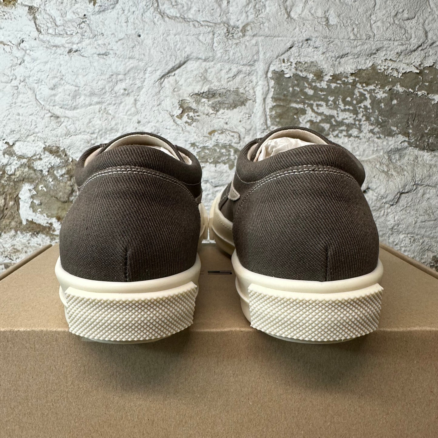Rick Owens Vintage Dust Milk Sneaker DS