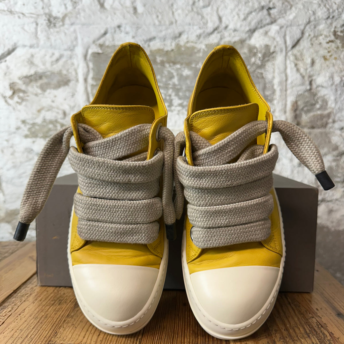 Rick Owens Jumbo Lace Lemon Milk Sneaker Sz 8.5 (41.5)