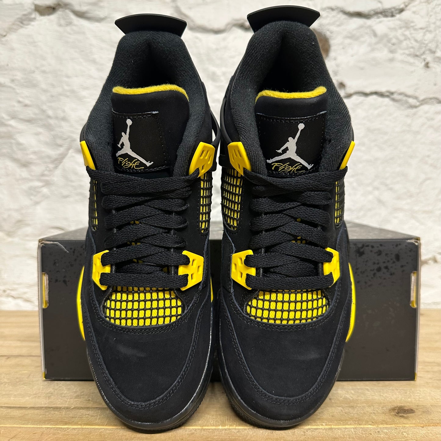 Air Jordan 4 Yellow Thunder Sz 6Y DS