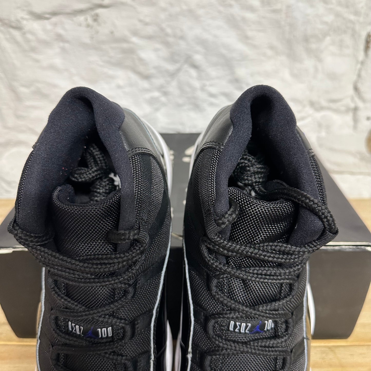 Air Jordan 11 High Space Jam (2016) Sz 11