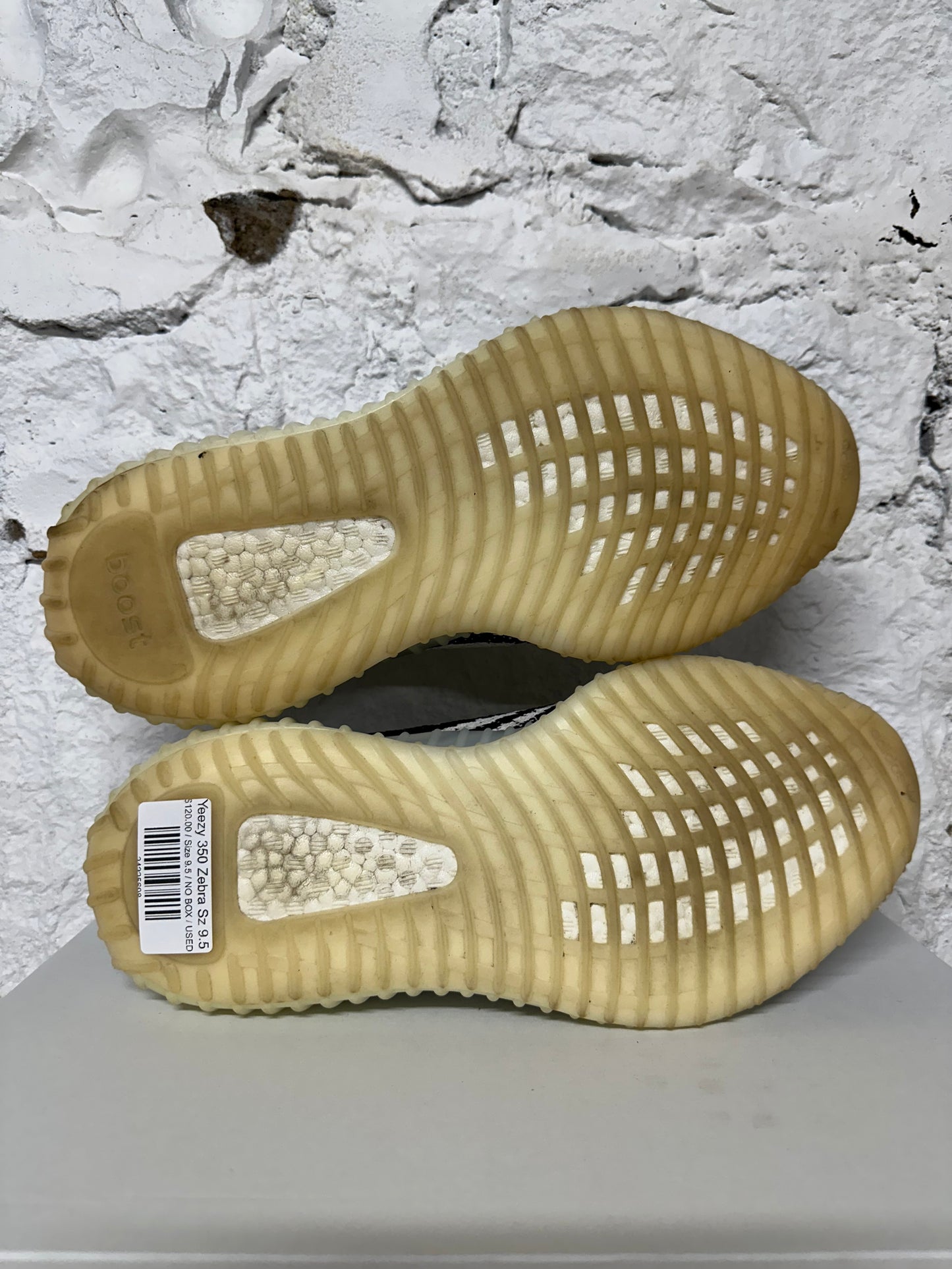 Yeezy 350 Zebra Sz 9.5