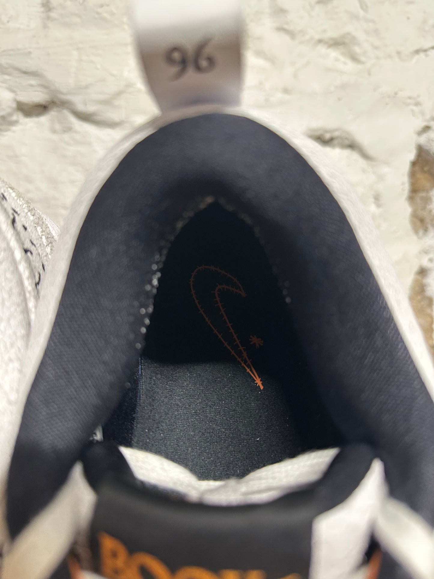 Nike Book 1 Nightmare Before Christmas Sz 11